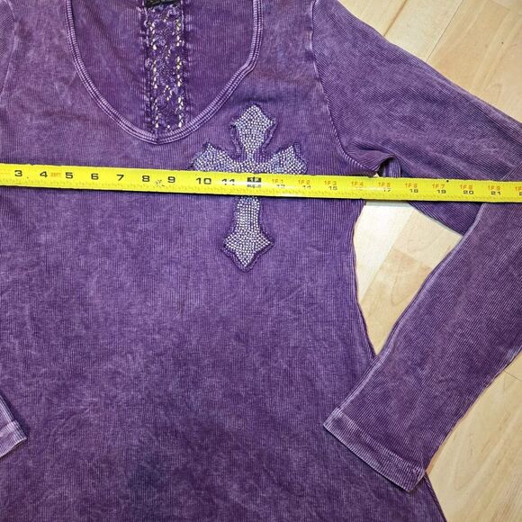 Vocal Purple Acid Wash Iridescent Rhinestone Ed Hardy Style Cross Top Medium Y2K - Picture 7 of 9
